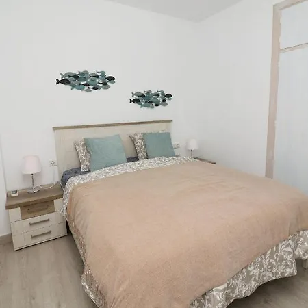 Family Walking Distance To The Sea And Amenities * Sitio de Calahonda