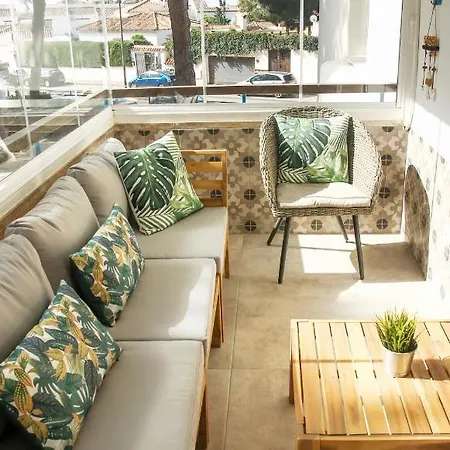 Family Walking Distance To The Sea And Amenities * Sitio de Calahonda